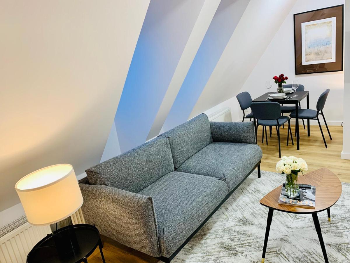 Hotel, Apartament Pod Zlotym Lwem W Samym Centrum Miasta Z Darmowym Parkingiem VII Kłodzko Buitenkant foto